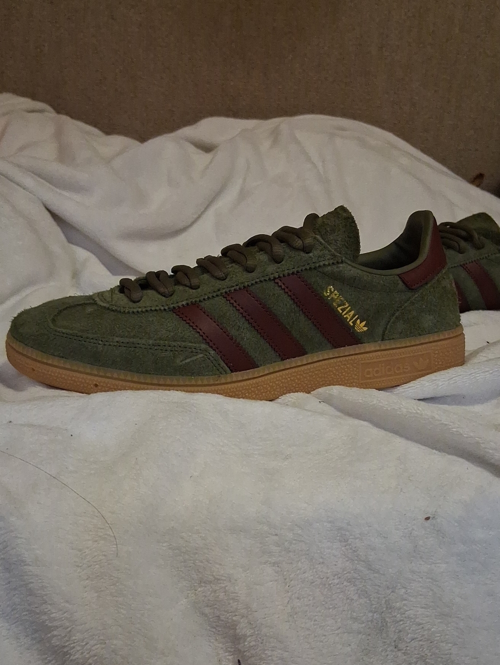 adidas Originals Men’s Olive Green Suede Sneakers with Maroon Stripes